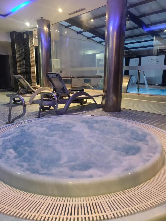 Arva Spa Paris Leon Exterior photo